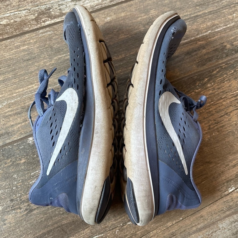 Preloved Nike Flex 2017 Run sneakers women’s size 9.5 - Picture 15 of 16
